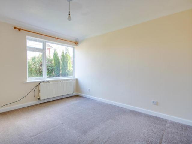 Maisonette for sale