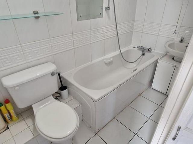 House for rent in Windmill Hill, Hamerton