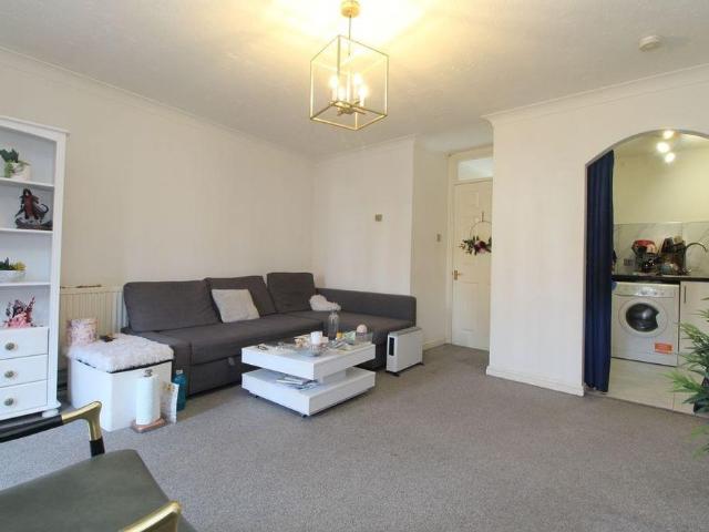 House for rent in Cauldwell, Bedford