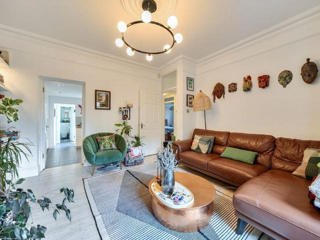 House for rent in Walworth, Greater London
