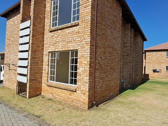 House for rent in Vosloorus, Gauteng