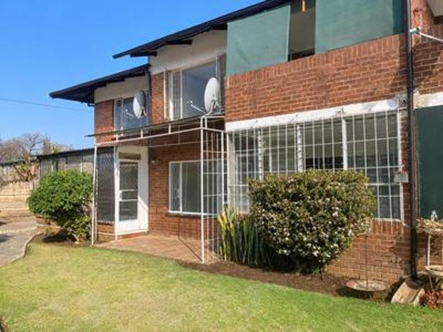 Apartment for rent in Waterkloof, Gauteng