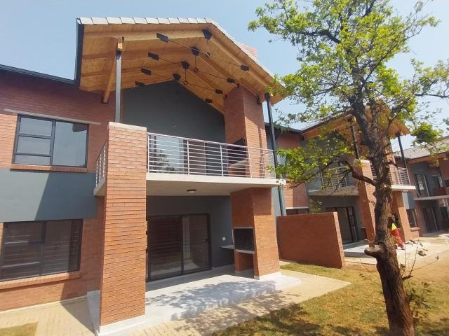 House for rent in Waterkloof, Gauteng