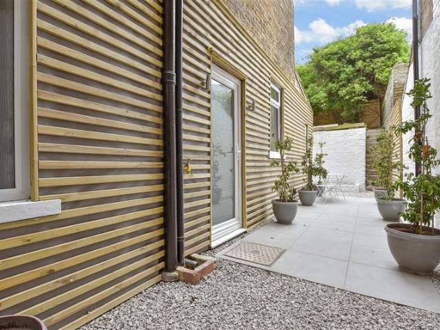 Maisonette for sale in Minnis Bay, Acol