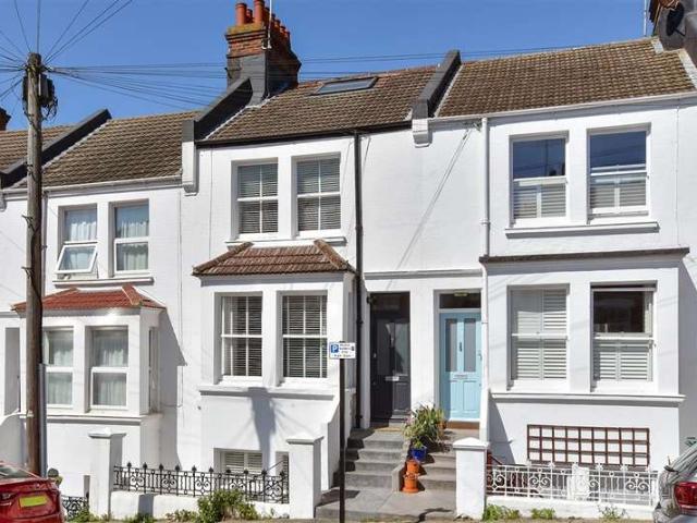 Maisonette for sale in Brighton & Hove