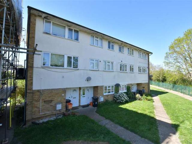 Maisonette for sale in Wickford