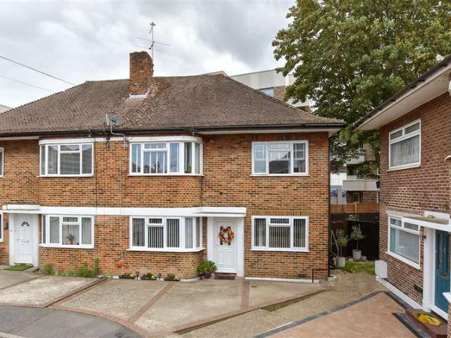Maisonette for sale in Greater London