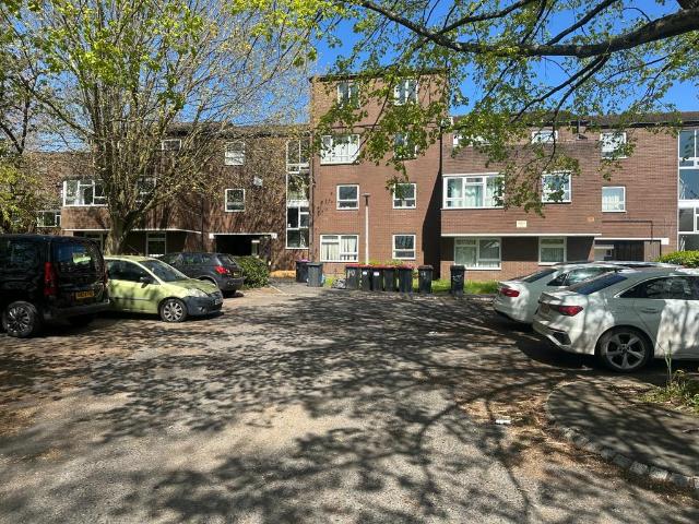 Flat for sale in Randlay, Telford