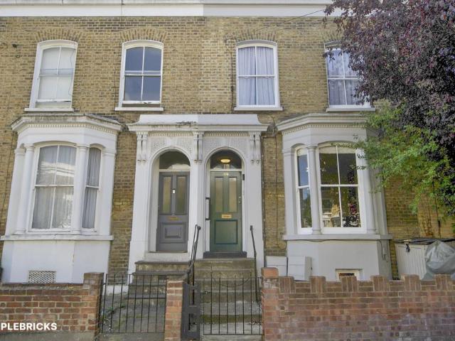 Flat for sale in Clapton, Lower Clapton
