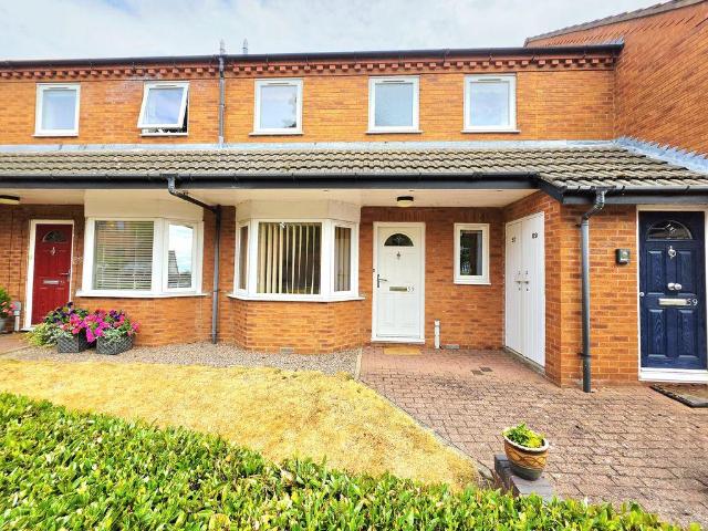 Flat for sale in Maney, Sutton Coldfield