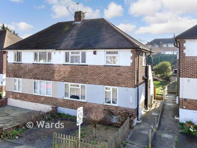 Flat for sale in Snodhurst, Chatham