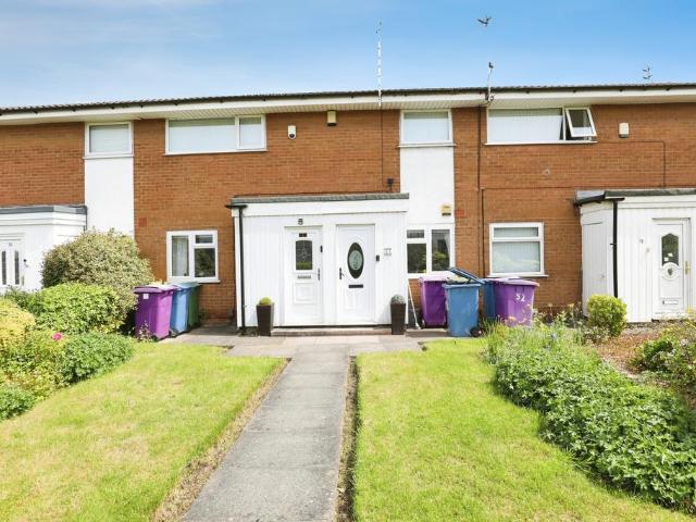 Flat for sale in Deysbrook, Calderstones