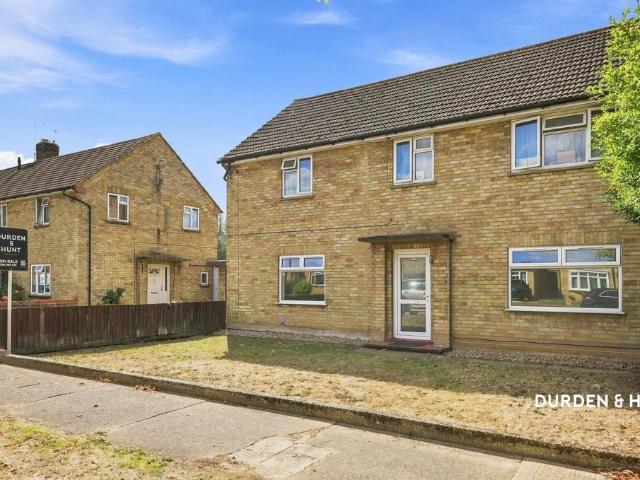 Flat for sale in Fordham Heath, Essex