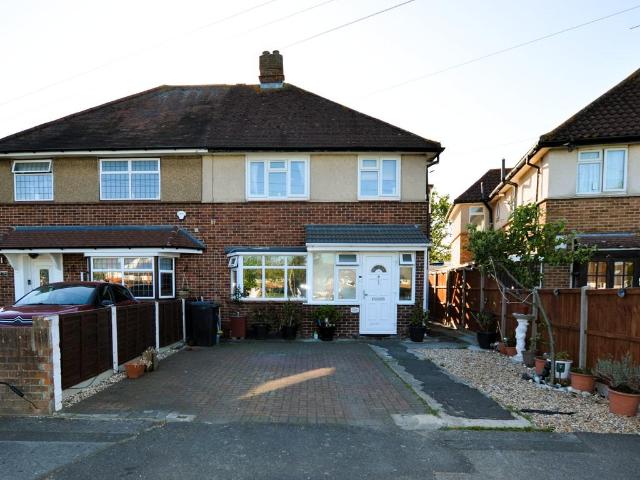 Flat for sale in Greater London