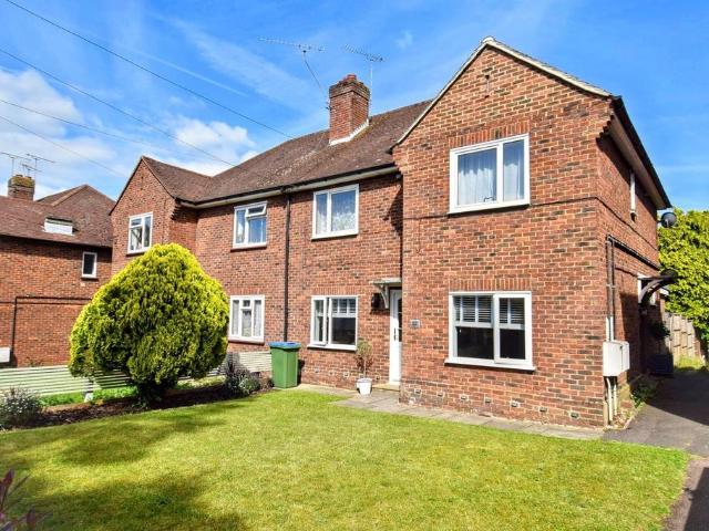 Flat for sale in Sevenoaks, The Butts