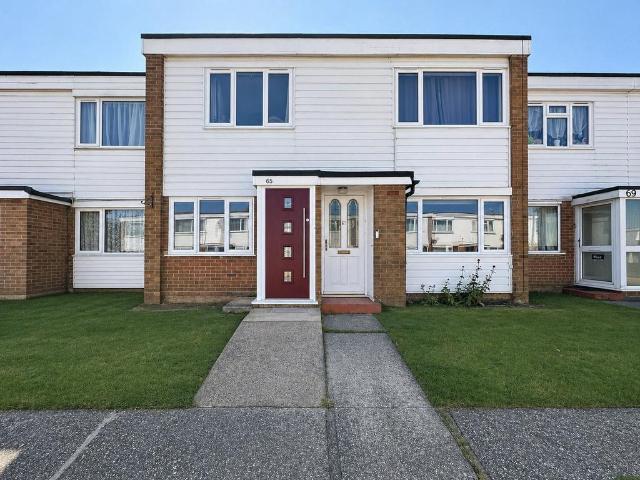 Flat for sale in Chelmsford, Essex