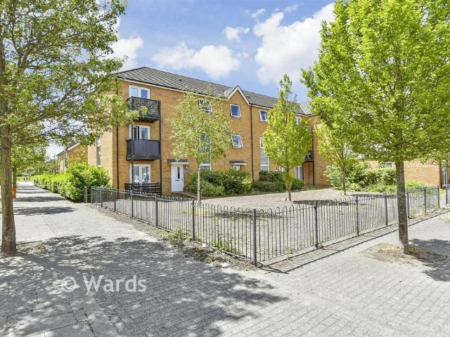 Flat for sale in Regent Quay, Oad Street