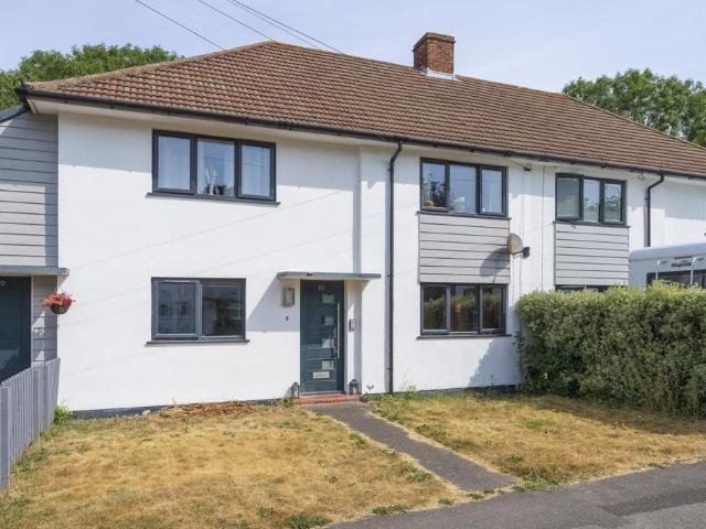 Flat for rent in Rowner, Middlecroft
