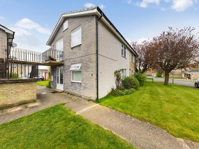 Flat for rent in Beaconsfield and Chepping Wye Community Board, Tylers Green