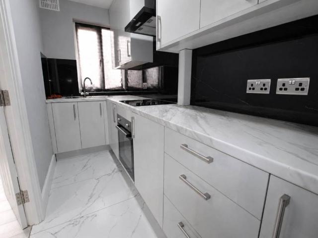 Flat for rent in Hayes, Greater London