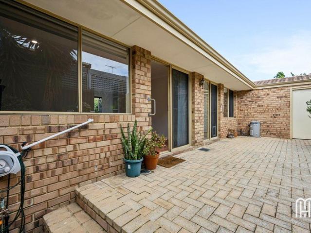 Villa for sale in Stirling, Western Australia