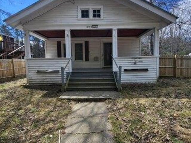 House for sale in Saratoga, New York