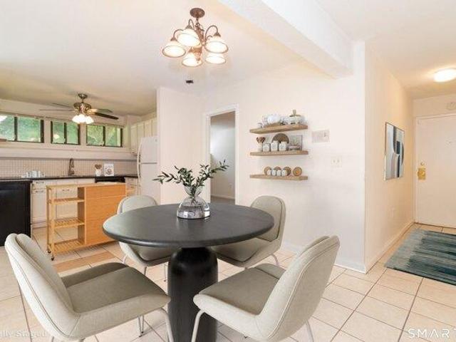 Condo for sale in Hamden, Connecticut