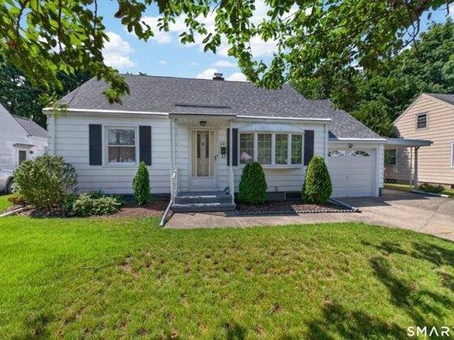 House for sale in Hamden, Connecticut