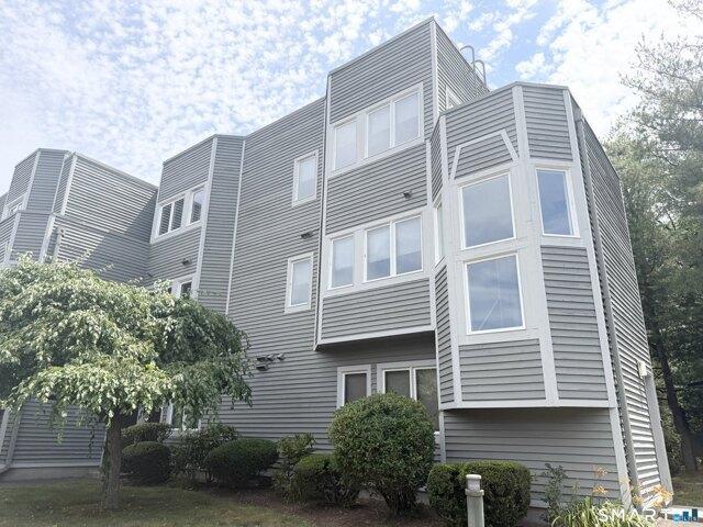 House for sale in Hamden, Connecticut