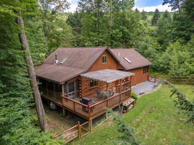 House for sale in Hamden, New York