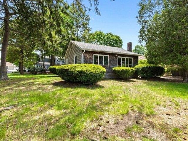 House for sale in South Hamilton, Massachusetts