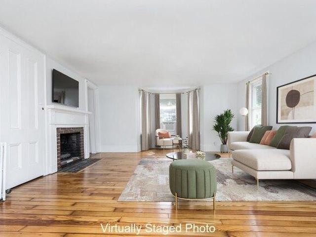 Condo for sale in Hamilton Historic District, Hamilton
