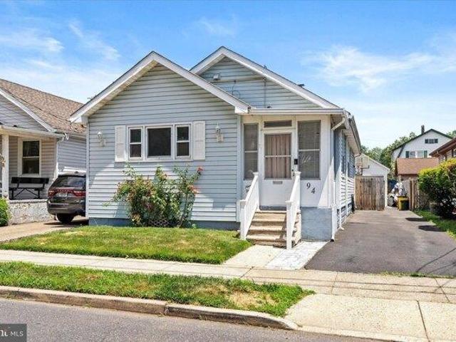 House for sale in Crosswicks, New Jersey