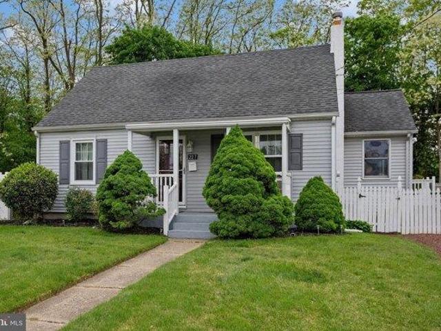 House for sale in Crosswicks, New Jersey