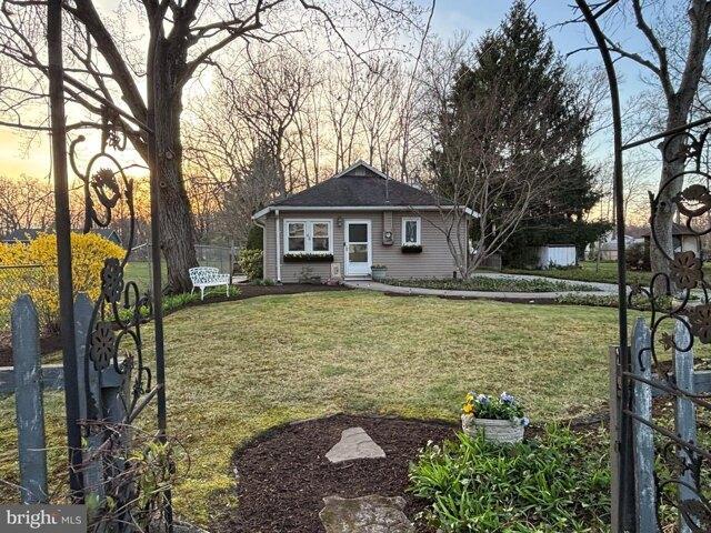 House for sale in Crosswicks, New Jersey