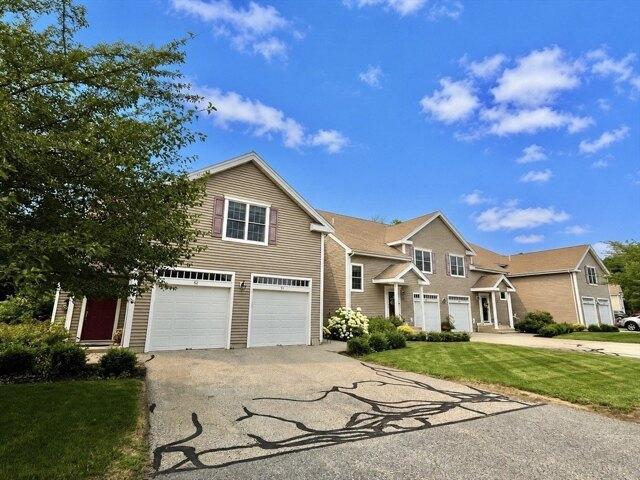 Condo for sale in Hanson, Massachusetts