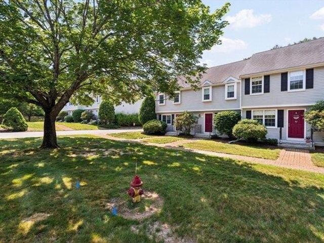 Condo for sale in Hanson, Massachusetts