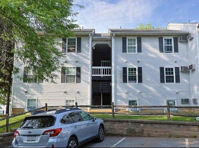 Condo for sale in Monroe, New York