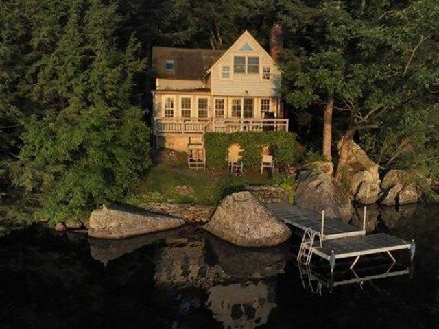 House for sale in New Hampshire