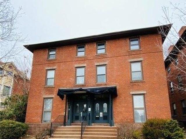 Condo for sale in Hartford, Connecticut