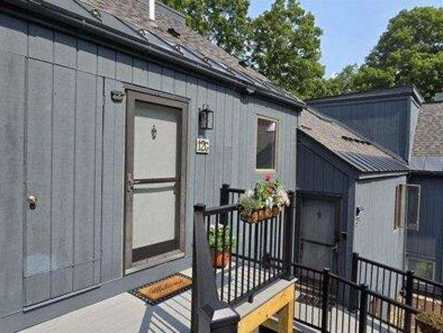 House for sale in Plantsville, Vermont