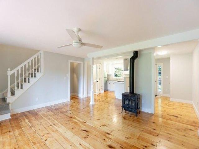 Condo for sale in Plantsville, Vermont
