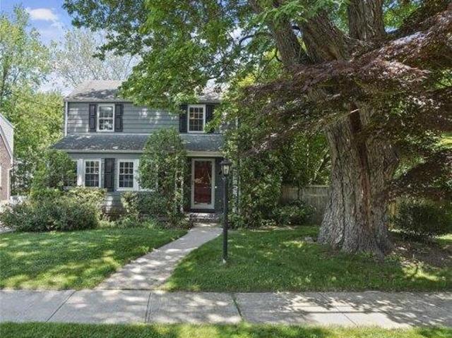 House for sale in Hartsdale, New York