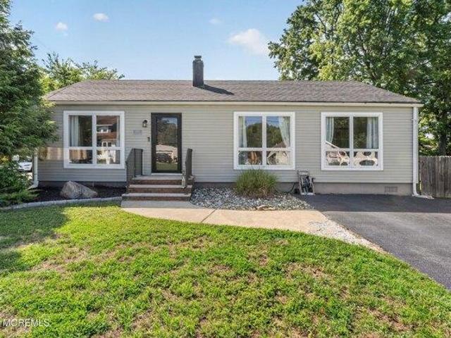 House for sale in Monmouth, New Jersey
