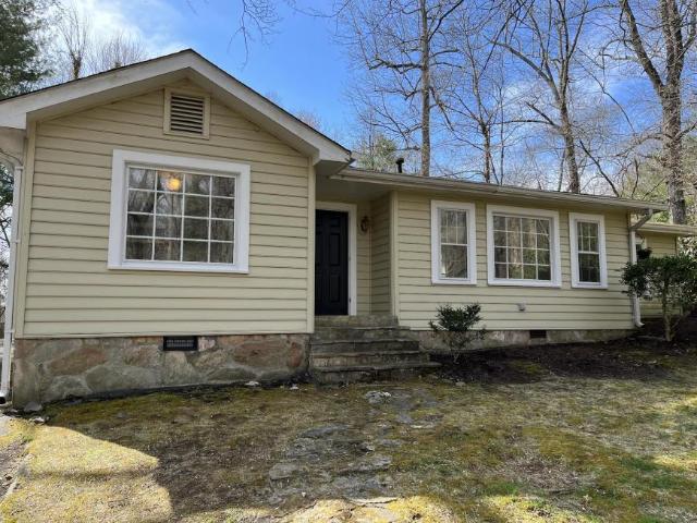 House for rent in Hendersonville