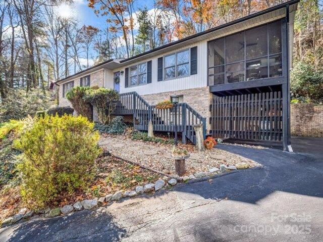 House for sale in Hendersonville, North Carolina