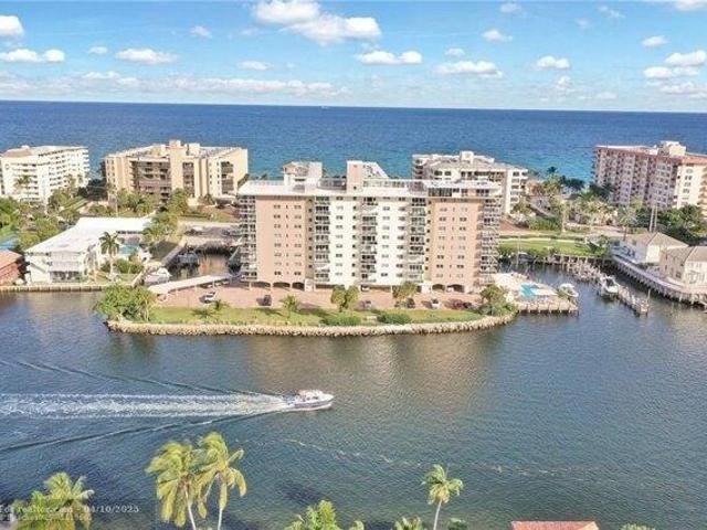 Condo for sale in Hillsboro Beach
