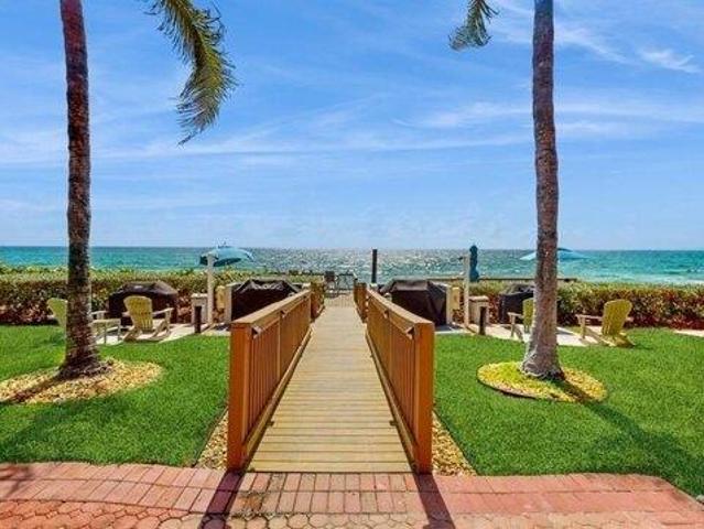 Condo for sale in Hillsboro Beach, Florida