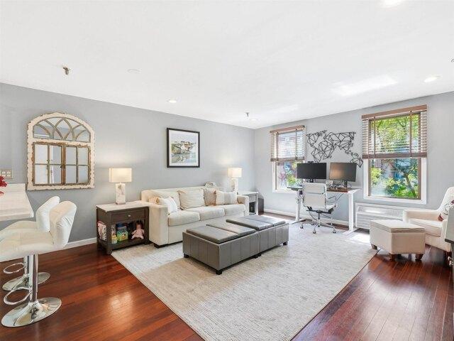 Condo for sale in Hudson, New Jersey