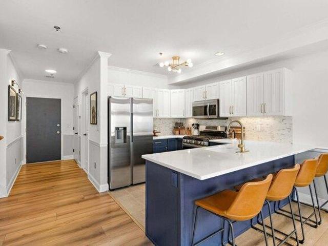 Condo for sale in Hudson, New Jersey